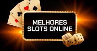 Dealer Live Sic Bo di studio hongtoto dengan tiga dadu dan meja permainan profesional